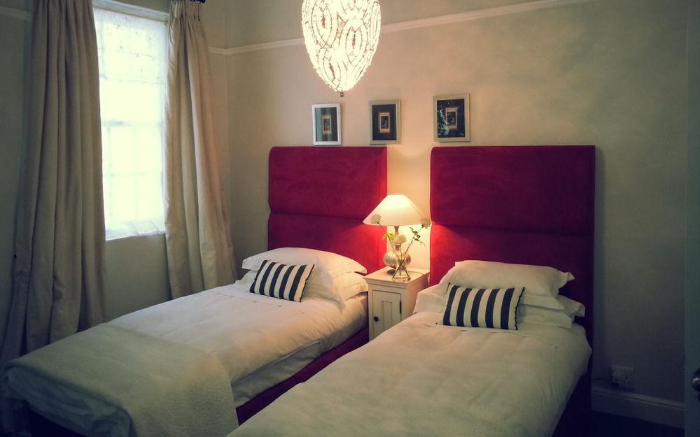 Gilmour Hill Bed & Breakfast Cape Town Bagian luar foto