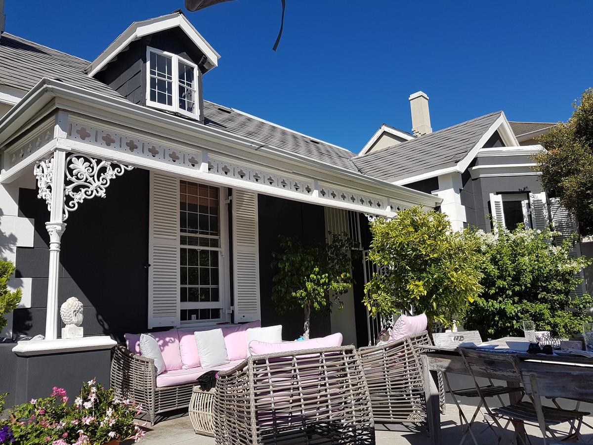 Gilmour Hill Bed & Breakfast Cape Town Bagian luar foto
