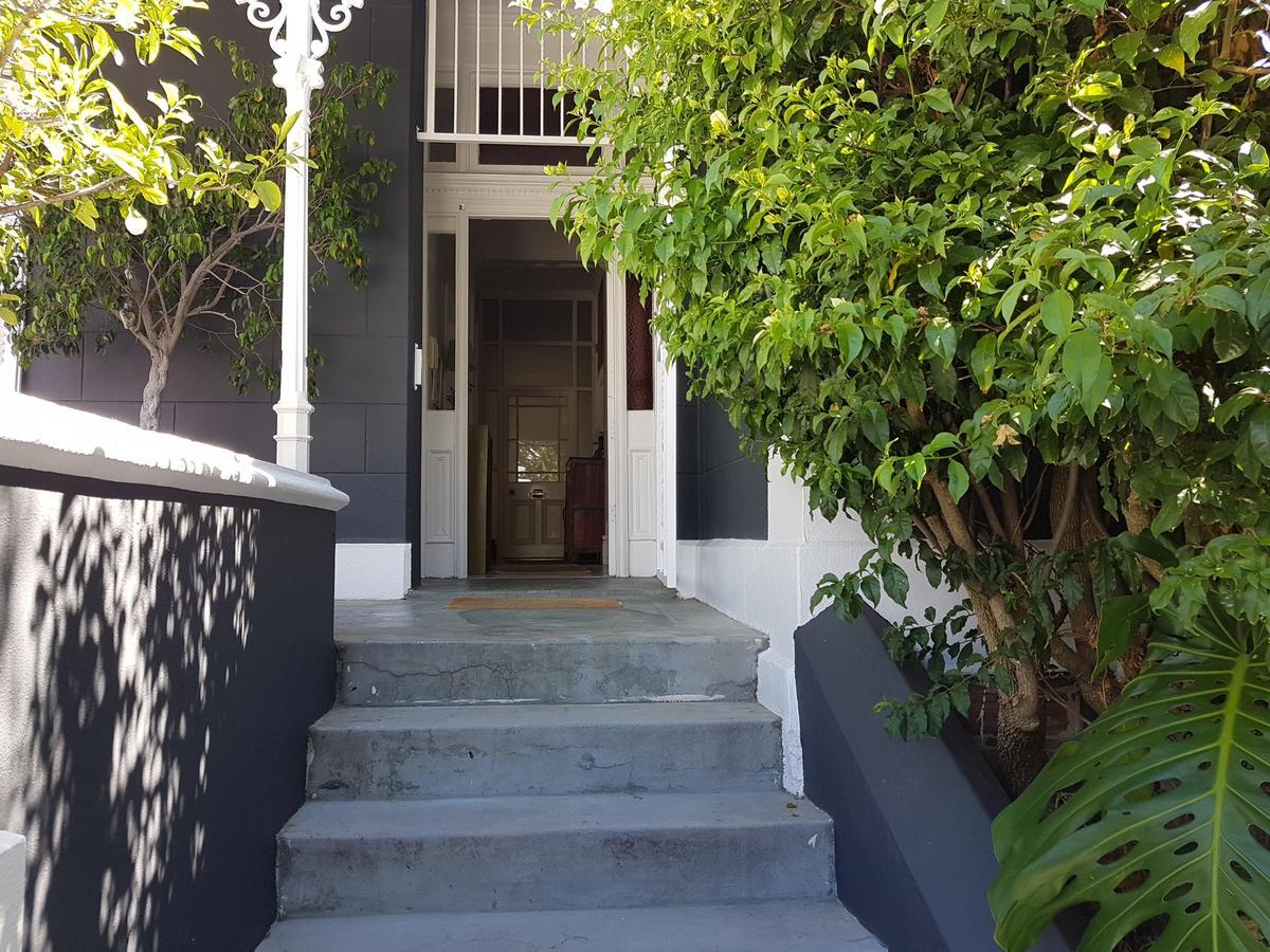 Gilmour Hill Bed & Breakfast Cape Town Bagian luar foto