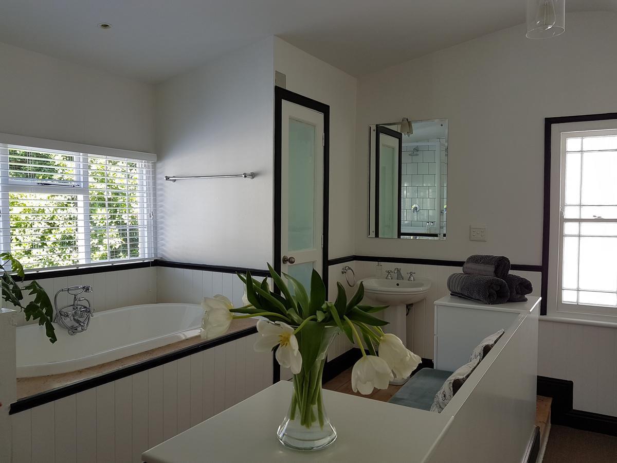 Gilmour Hill Bed & Breakfast Cape Town Bagian luar foto