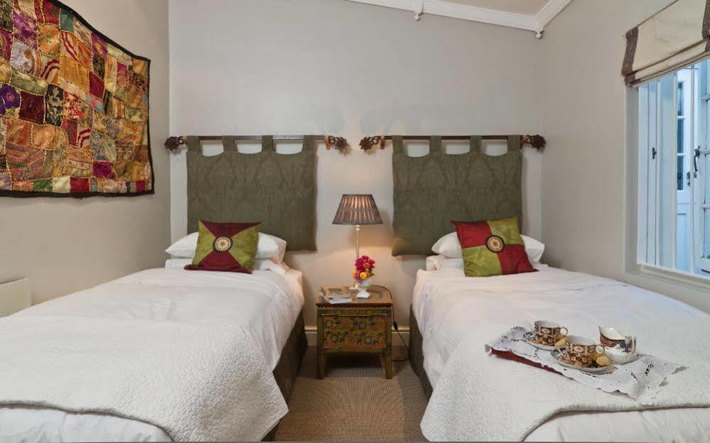 Gilmour Hill Bed & Breakfast Cape Town Bagian luar foto
